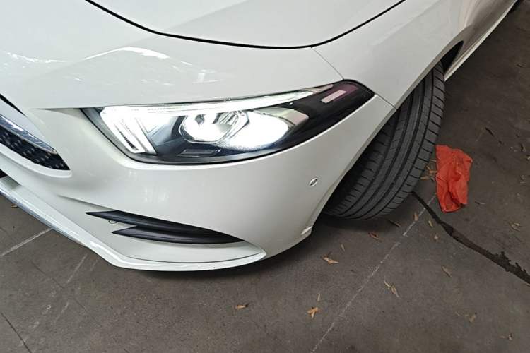 Used Mercedes-Benz A-Class 2019 A 200 L Sport Sedan Left Front Headlight
