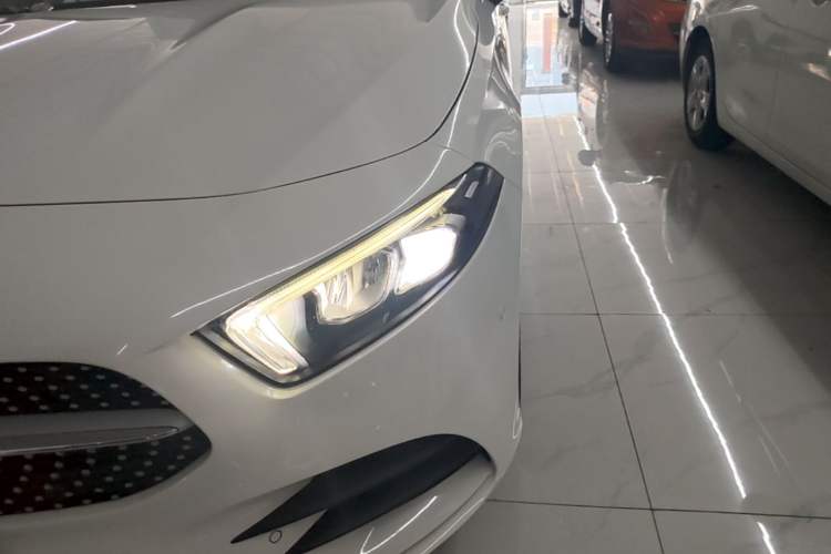 Used Mercedes-Benz A-Class 2019 A 200 L Sport Sedan Left Front Headlight
