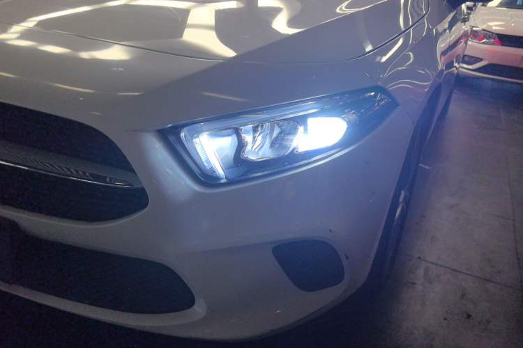 Used Mercedes-Benz A-Class 2019 A 200 Dynamic Edition Left Front Headlight