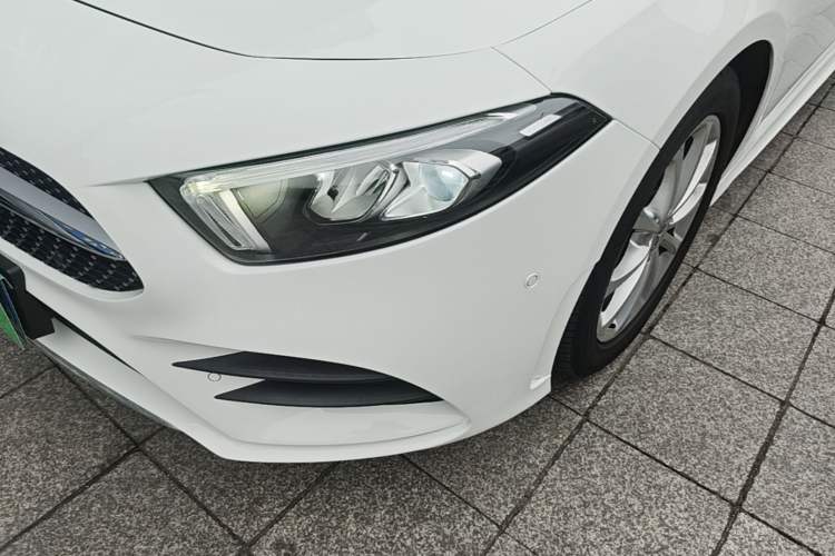 Used Mercedes-Benz A-Class 2019 A 200 L Sport Sedan Left Front Headlight