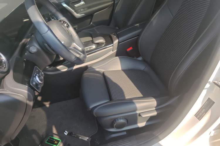 Used Mercedes-Benz A-Class 2019 A 200 Dynamic Edition Left Front Seat