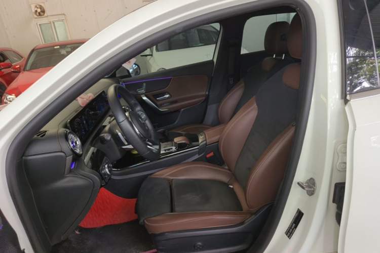 Used Mercedes-Benz A-Class 2019 A 200 L Sport Sedan Left Front Seat