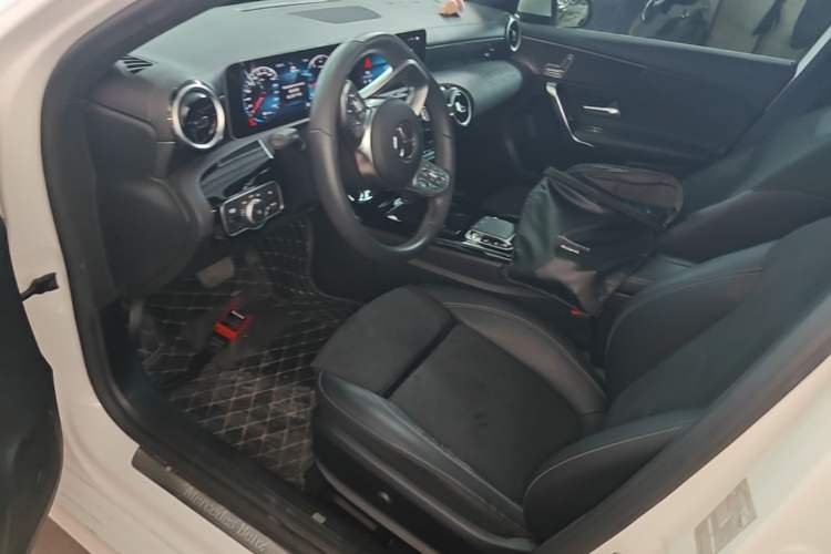 Used Mercedes-Benz A-Class 2019 A 200 L Sport Sedan Left Front Seat