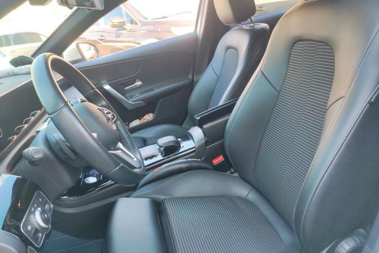Used Mercedes-Benz A-Class 2019 A 200 Dynamic Edition Left Front Seat