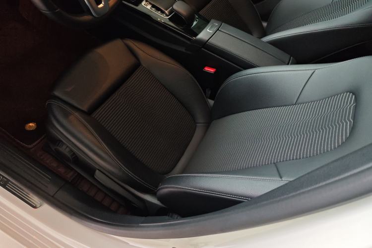 Used Mercedes-Benz A-Class 2019 A 200 Dynamic Edition Left Front Seat