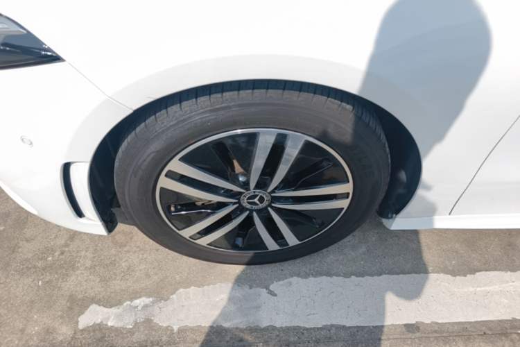 Used Mercedes-Benz A-Class 2019 A 180 L Sport Sedan Left Front Wheel Hub