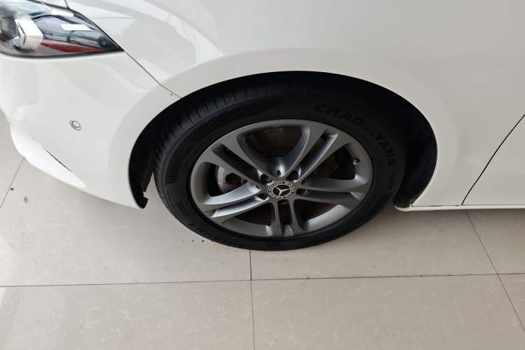 Used Mercedes-Benz A-Class 2019 A 200 Dynamic Edition Left Front Wheel Hub