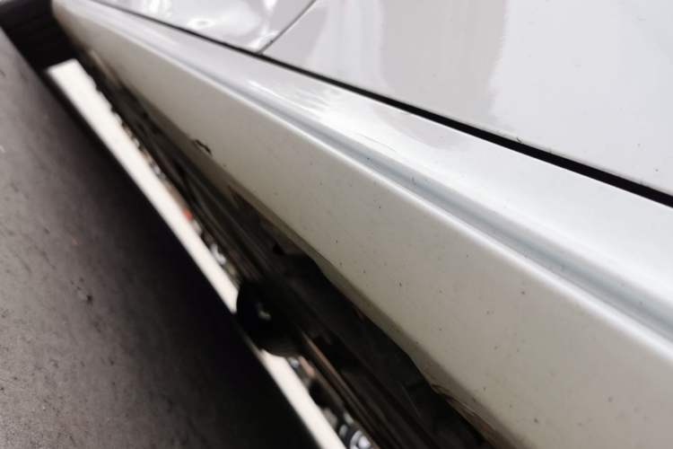 Used Mercedes-Benz A-Class 2019 A 180 L Sport Sedan Left Side Sill