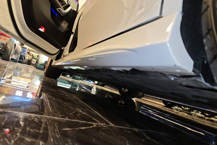 Used Mercedes-Benz A-Class 2019 A 200 L Sport Sedan First Edition Special Edition Left Side Sill