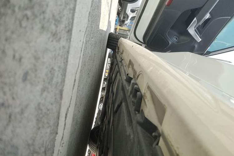 Used Mercedes-Benz A-Class 2019 A 180 L Sport Sedan Left Side Sill