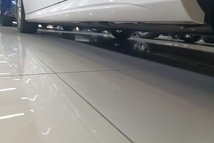Used Mercedes-Benz A-Class 2019 A 200 L Sport Sedan Left Side Sill