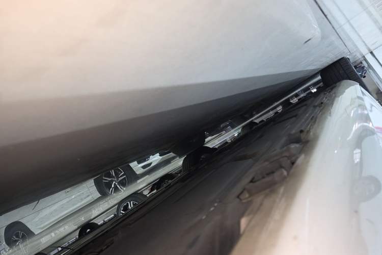 Used Mercedes-Benz A-Class 2019 A 200 L Left Side Sill
