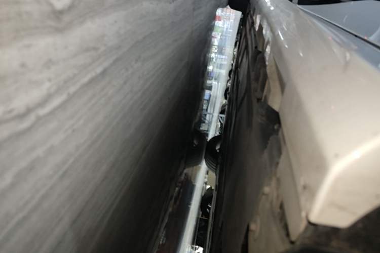 Used Mercedes-Benz A-Class 2019 A 200 L Sport Sedan Left Side Sill