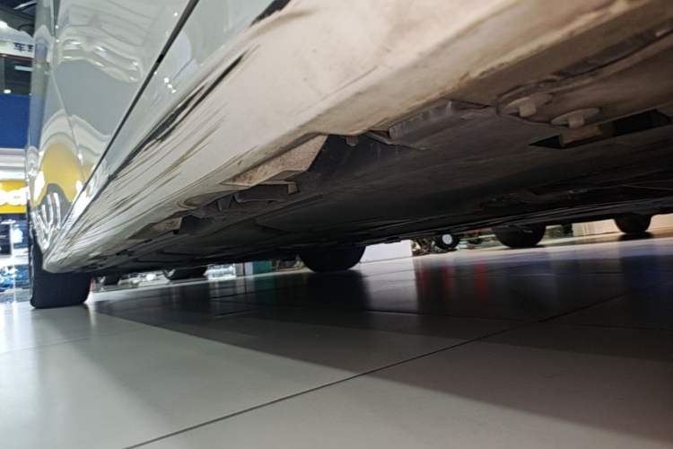 Used Mercedes-Benz A-Class 2019 A 180 L Sport Sedan Left Side Sill