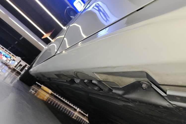 Used Mercedes-Benz A-Class 2019 A 200 L Sport Sedan Left Side Sill