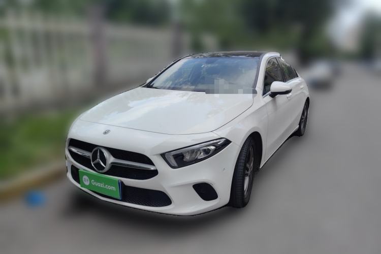 Used Mercedes-Benz A-Class 2019 A 200 Dynamic Edition Guazi used car, China used car export, Used car for sale, Used  cars, Cheapest cars for sale