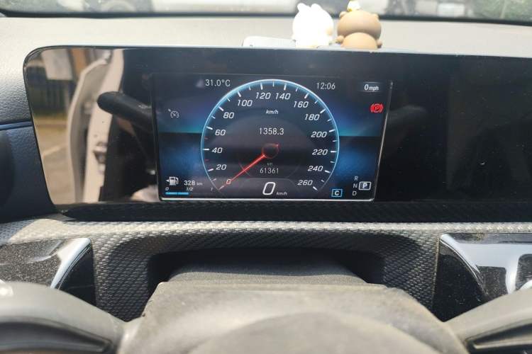 Used Mercedes-Benz A-Class 2019 A 180 L Odometer Close Up