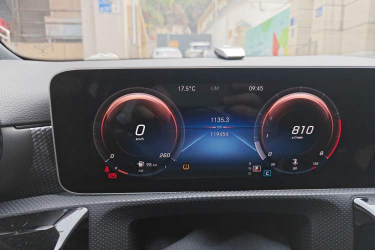 Used Mercedes-Benz A-Class 2019 A 200 Dynamic Edition Odometer Close Up