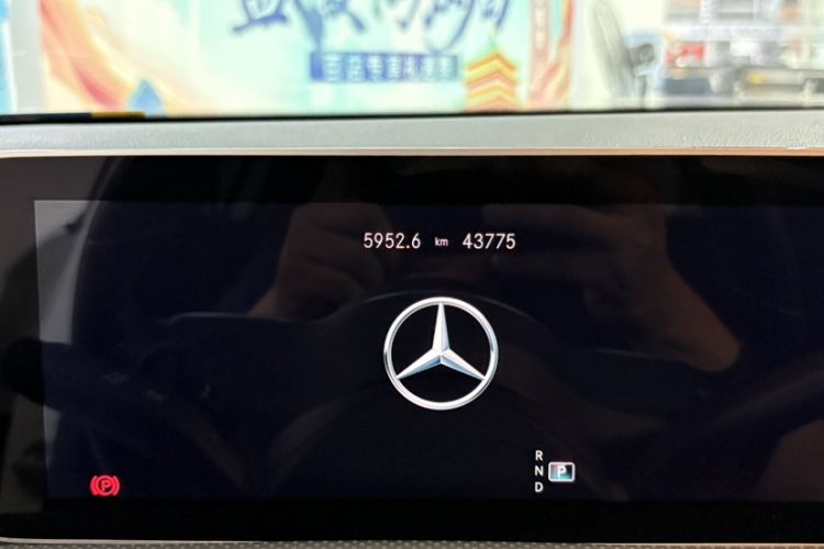 Used Mercedes-Benz A-Class 2019 A 200 Dynamic Edition Odometer Close Up