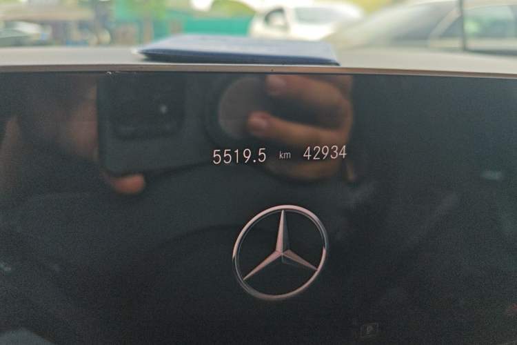 Used Mercedes-Benz A-Class 2019 A 200 Dynamic Edition Odometer Close Up