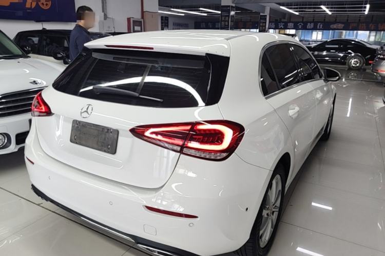 Used Mercedes-Benz A-Class 2019 A 200 Fashion Model Rear Right 45 Deg
