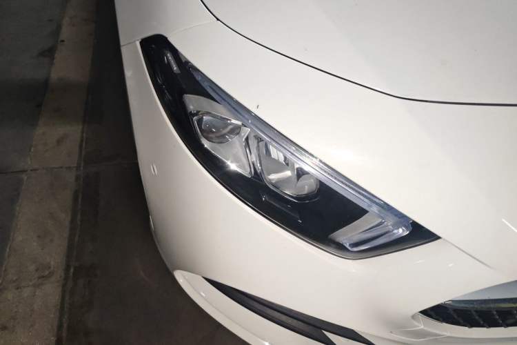 Used Mercedes-Benz A-Class 2019 A 200 L Sport Sedan Right Front Headlight