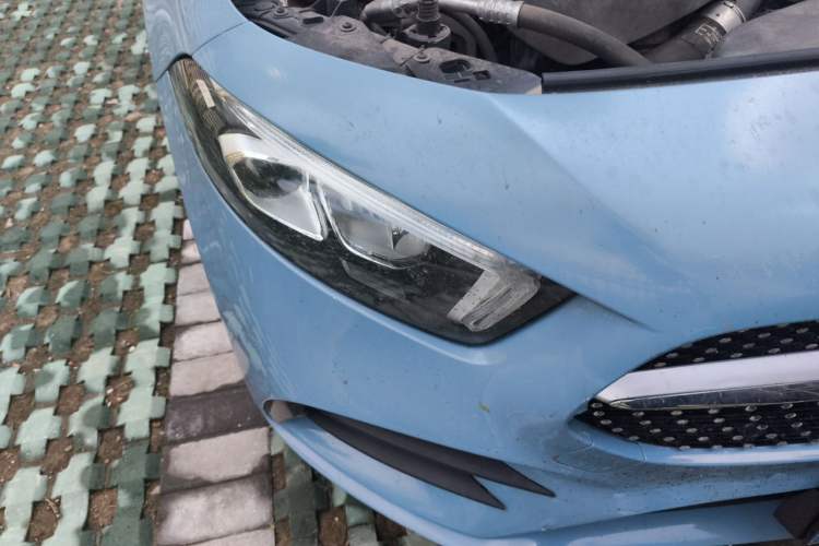 Used Mercedes-Benz A-Class 2019 A 200 L Sport Sedan Right Front Headlight