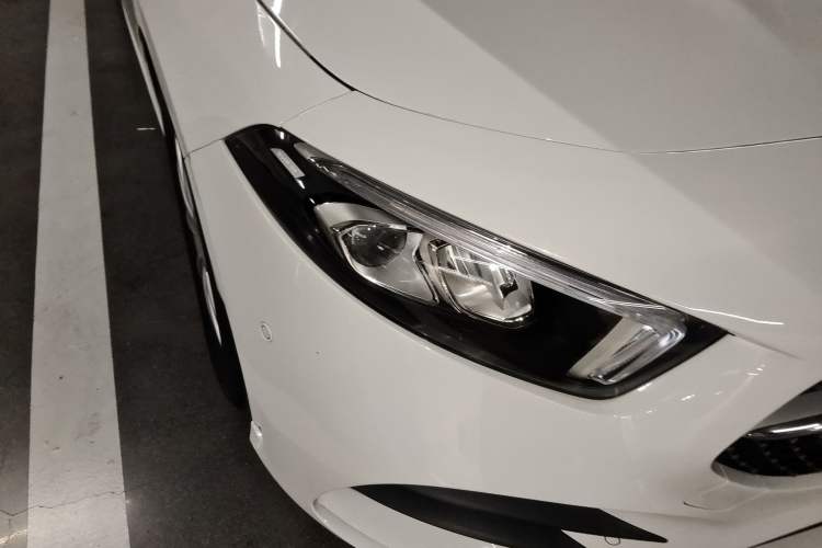 Used Mercedes-Benz A-Class 2019 Restyled A 200 L Sport Sedan Right Front Headlight