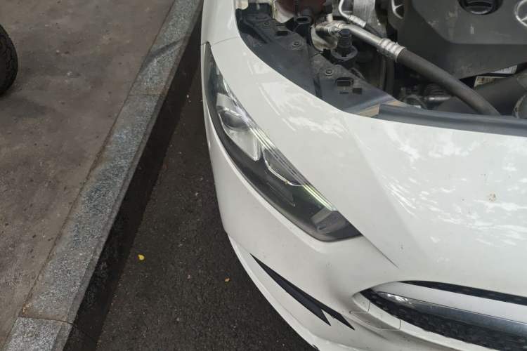 Used Mercedes-Benz A-Class 2019 Restyled A 200 L Sport Sedan Right Front Headlight