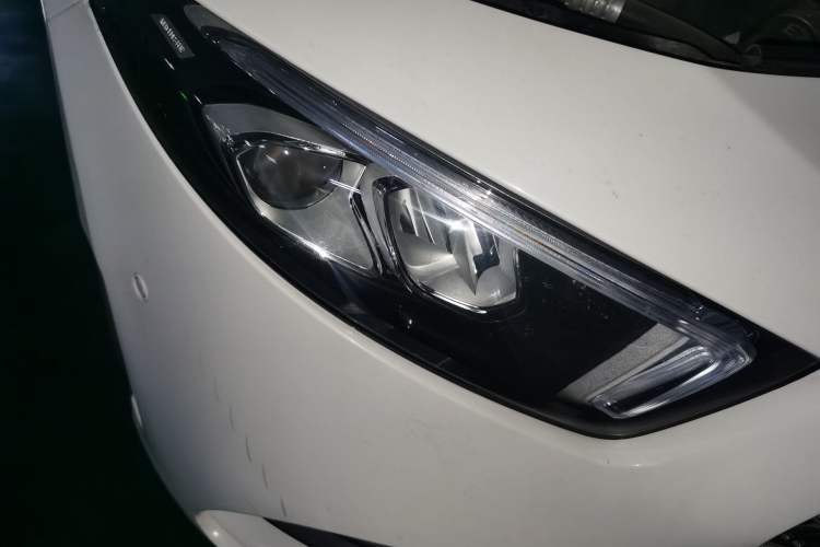 Used Mercedes-Benz A-Class 2019 A 200 L Right Front Headlight