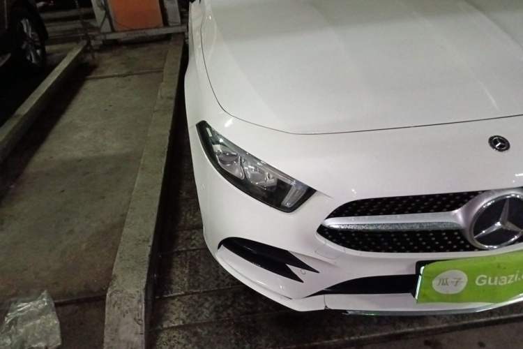 Used Mercedes-Benz A-Class 2019 A 200 L Sport Sedan Right Front Headlight