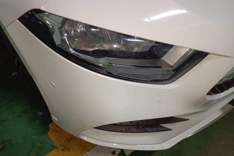 Used Mercedes-Benz A-Class 2019 A 180 L Sport Sedan Right Front Headlight