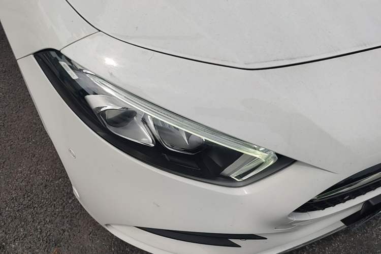 Used Mercedes-Benz A-Class 2019 A 200 L Sport Sedan First Edition Special Edition Right Front Headlight