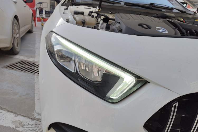 Used Mercedes-Benz A-Class 2019 A 200 L Sport Sedan Right Front Headlight
