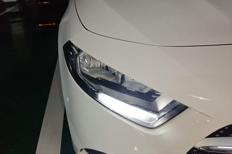 Used Mercedes-Benz A-Class 2019 A 180 L Sport Sedan Right Front Headlight