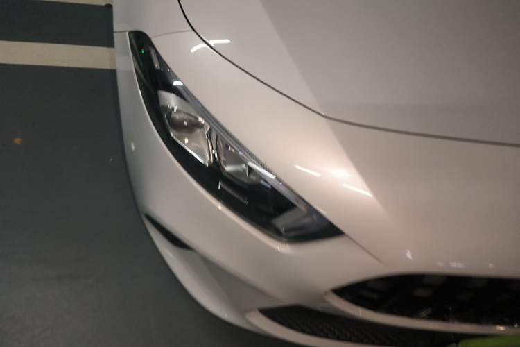 Used Mercedes-Benz A-Class 2019 A 200 Dynamic Edition Right Front Headlight