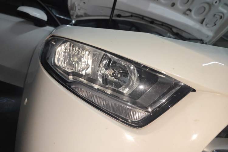 Used Mercedes-Benz A-Class 2019 A 180 L Sport Sedan Right Front Headlight