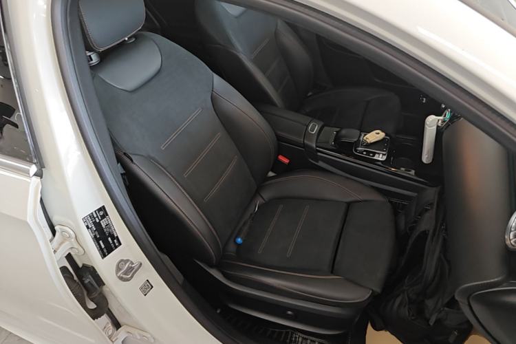 Used Mercedes-Benz A-Class 2019 A 200 L Sport Sedan First Edition Special Edition Right Front Seat