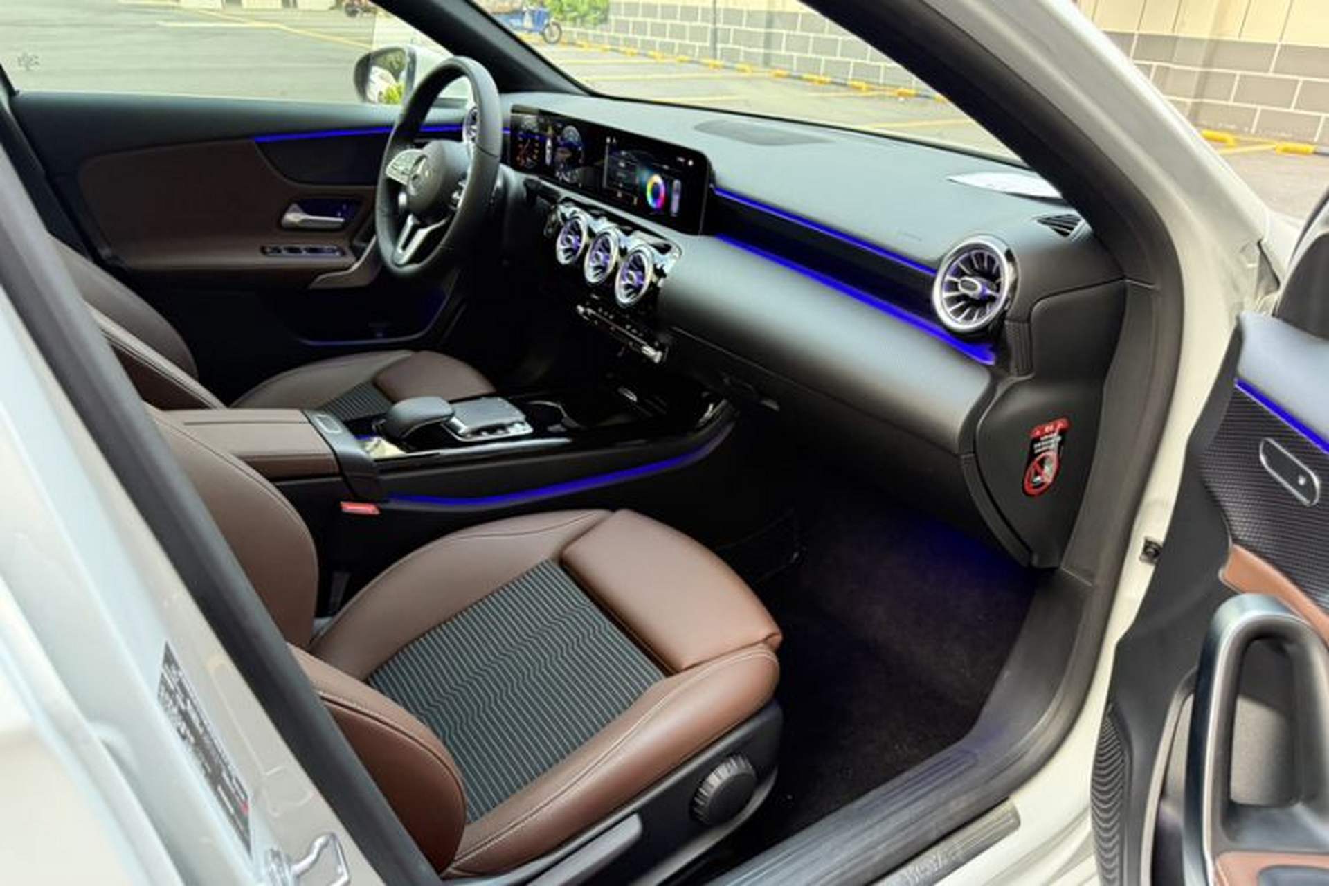 Used Mercedes-Benz A-Class 2019 A 200 Dynamic Edition Right Front Seat