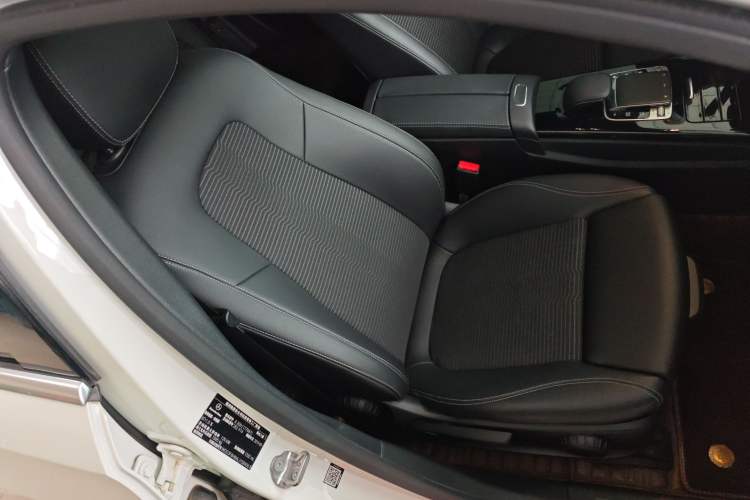 Used Mercedes-Benz A-Class 2019 A 200 Dynamic Edition Right Front Seat