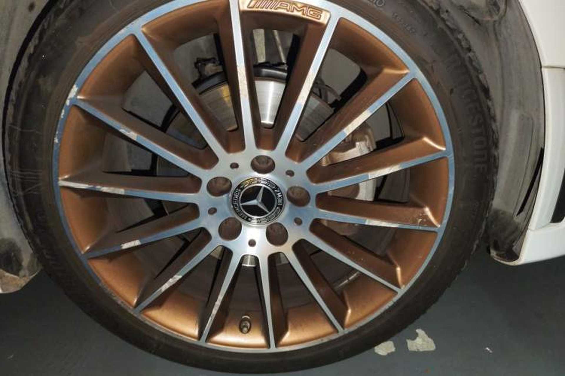 Used Mercedes-Benz A-Class 2019 A 200 L Sport Sedan First Edition Special Edition Right Front Wheel Hub