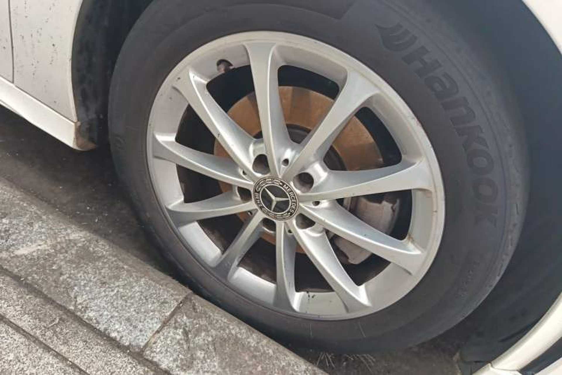 Used Mercedes-Benz A-Class 2019 A 200 L Sport Sedan Right Front Wheel Hub