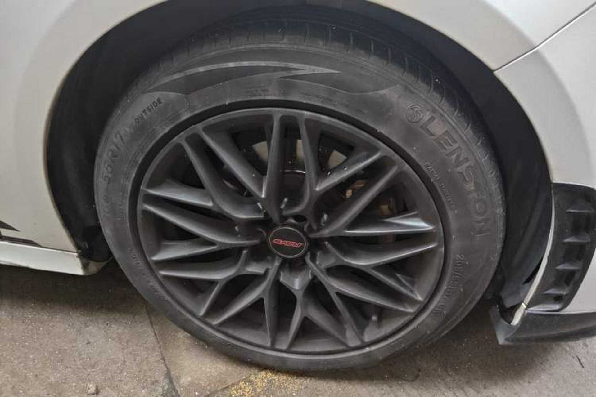 Used Mercedes-Benz A-Class 2019 A 200 L Sport Sedan Right Front Wheel Hub