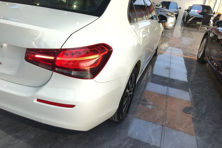 Used Mercedes-Benz A-Class 2019 A 180 L Right Rear Taillight