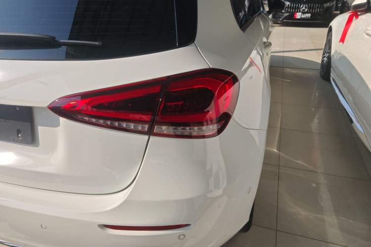 Used Mercedes-Benz A-Class 2019 A 200 Dynamic Edition Right Rear Taillight