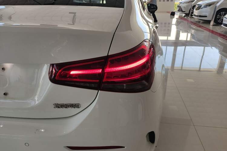 Used Mercedes-Benz A-Class 2019 A 180 L Sport Sedan Right Rear Taillight