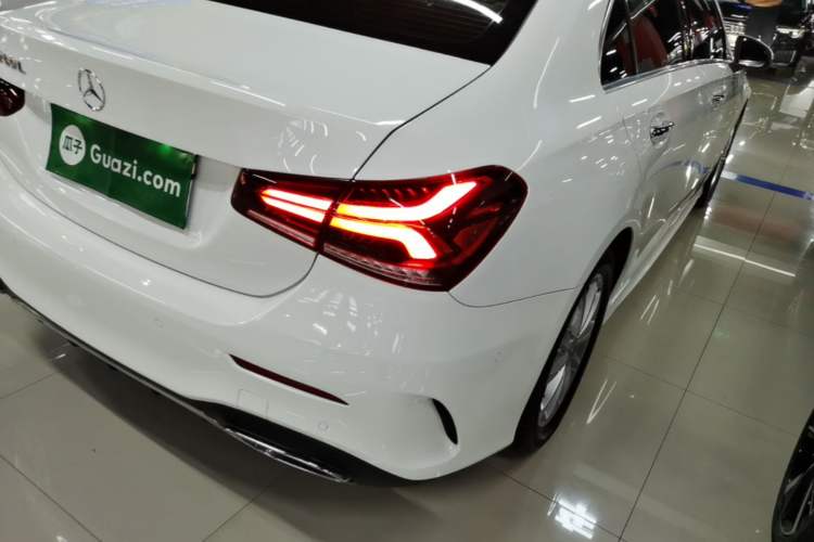 Used Mercedes-Benz A-Class 2019 A 200 L Sport Sedan Right Rear Taillight