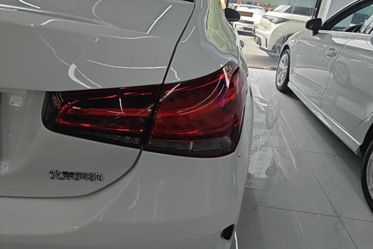 Used Mercedes-Benz A-Class 2019 A 180 L Sport Sedan Right Rear Taillight