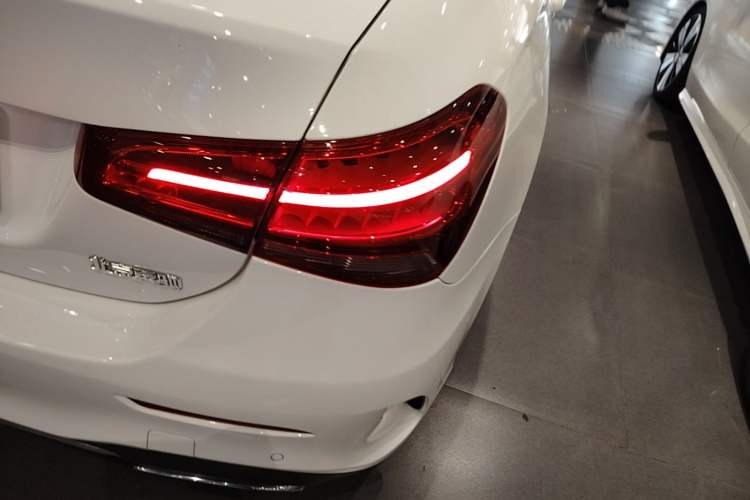 Used Mercedes-Benz A-Class 2019 A 180 L Sport Sedan Right Rear Taillight