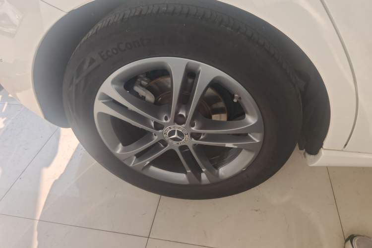 Used Mercedes-Benz A-Class 2019 A 200 Dynamic Edition Right Rear Wheel Hub